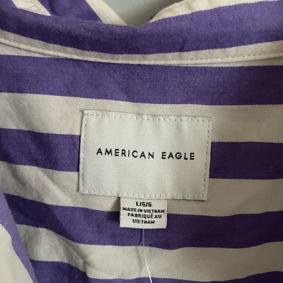 NWT American Eagle Crop Button Up - Picture 3 of 4
